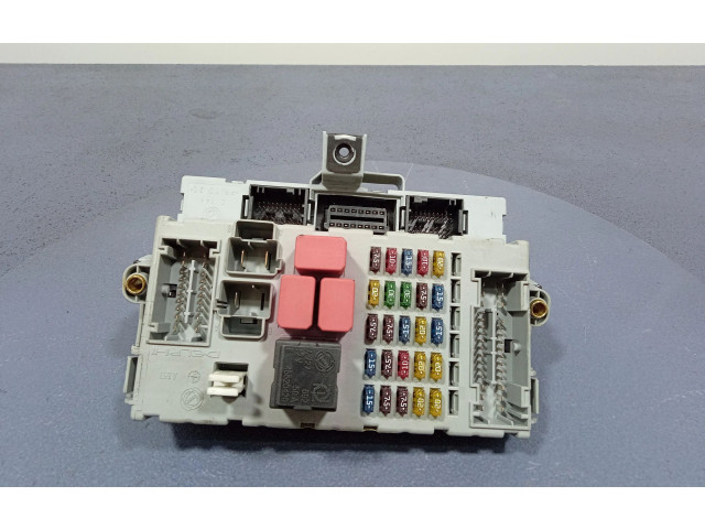 Блок предохранителей  51732916, 51732916   Fiat Idea    