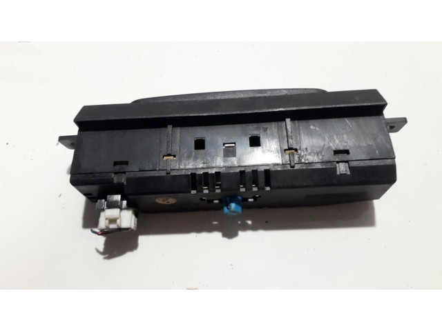 Дисплей Mitsubishi Carisma