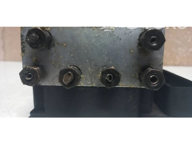 Блок АБС 8671224   Volvo  V70  2005 - 2008 года