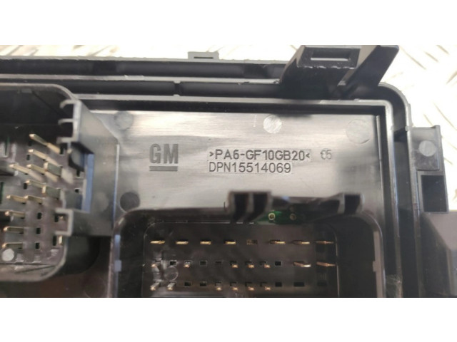 Pojistková skříňka 39040853 Opel Astra 2017