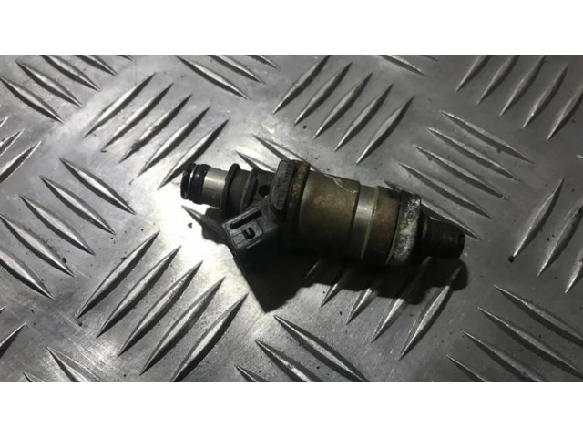 Vstřikovač kg20 Honda Legend III KA9 pro benzínový motor 3.5