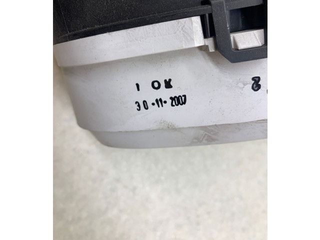 Панель приборов 36000411, 69199660U   Volvo V70       