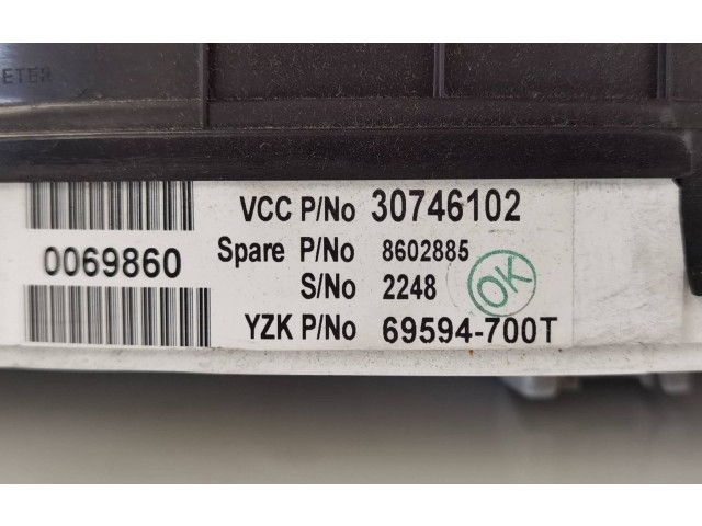 Панель приборов 30746102 Volvo S60