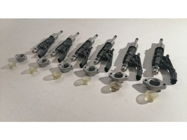 Комплект форсунок 7639990, 0261500539    BMW 3 F30 F35 F31 для бензинового двигателя B58B30 3