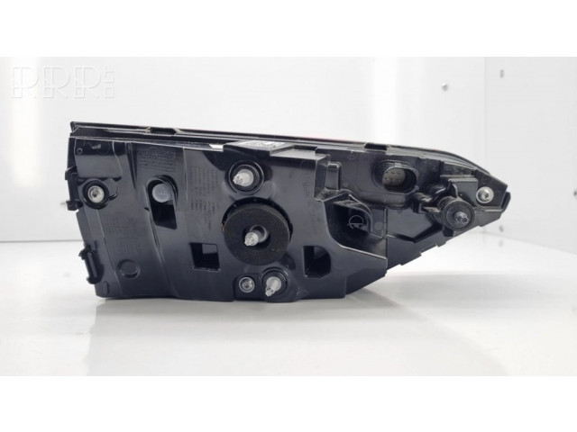 Задний фонарь правый 4K5945094B Audi A6 S6 C8 4K 2018- года