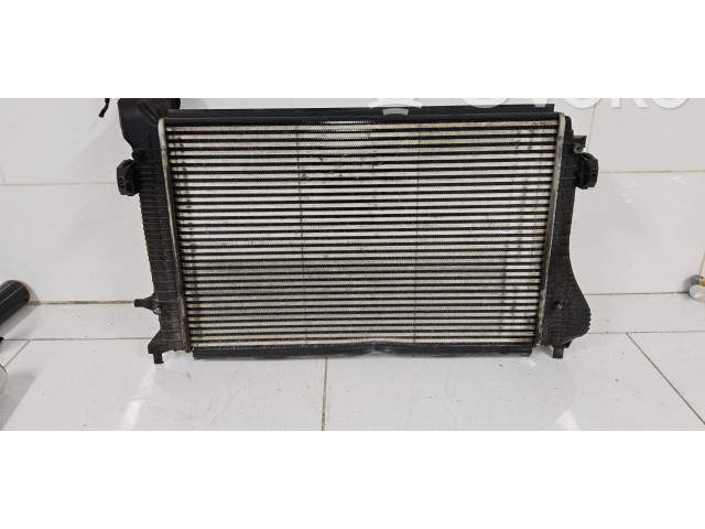 Интеркулер  1K0145803H   Volkswagen Touran I 