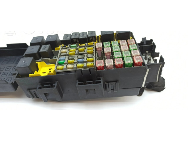 Блок предохранителей 56048661AG, AGGS094842864 Jeep Grand Cherokee (WK)