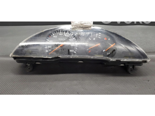 Панель приборов 210662-01 Nissan Vanette