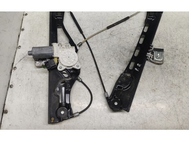 Pojistková skříňka Mercedes-Benz E W211 2004