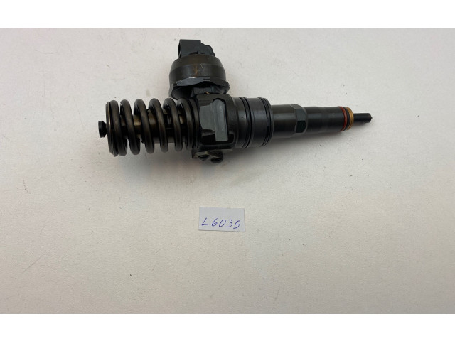 Vstřikovač 038130073B Volkswagen Caddy BMM