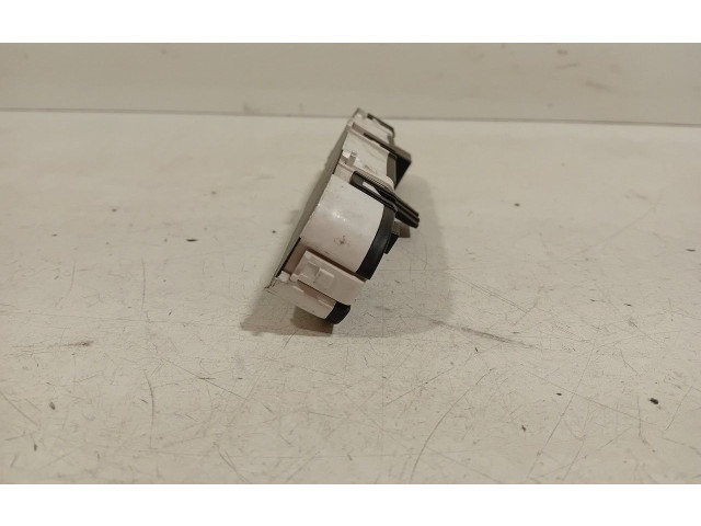 Блок управления двигателем Блок управления 94573218 Chevrolet Spark