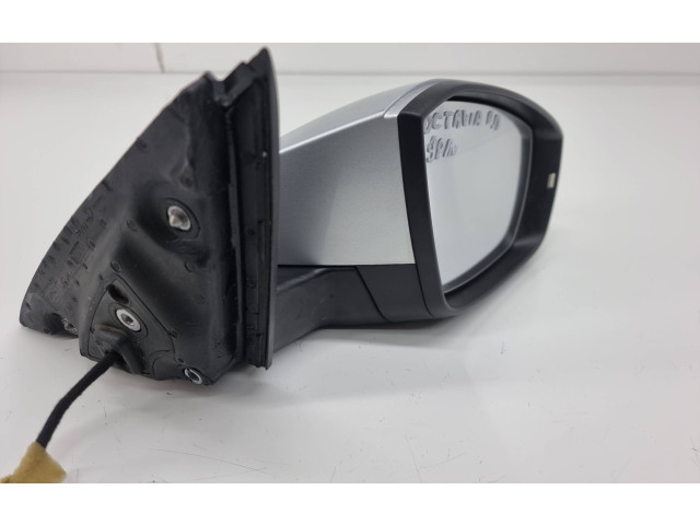 Зеркало электрическое Skoda Octavia Mk3 (5E) 2013 - 2019 года