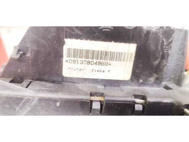 Pojistková skříňka Audi TT TTS Mk2 2009