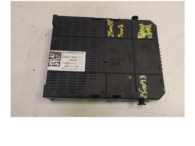 Блок управления 28119759-5   Peugeot 5008