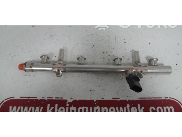 Топливная рампа 06K133317G, 06K133317AB   Audi TT TTS RS Mk3 8S   для двигателя CHHC CHH
