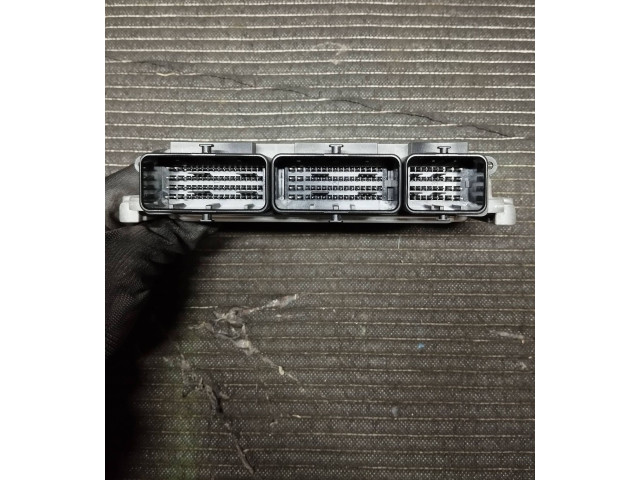 Комплект блоков управления 237105821R, 0261S16247   Renault Twingo III