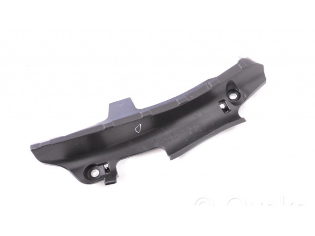 Другая деталь салона