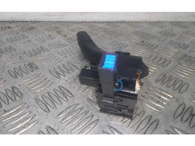 Ручка стеклоочистителей 1K0953519 Volkswagen Golf SportWagen