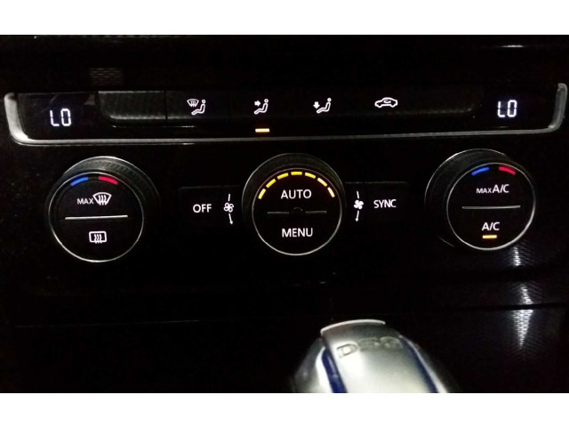 Блок управления климат-контролем 5GE907044AC, 5GE907044ACWZU Volkswagen Golf SportWagen