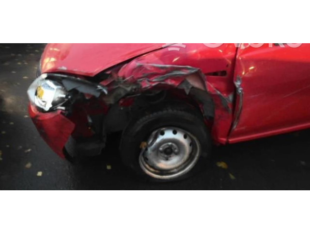 Зеркало электрическое Dacia Sandero 2008 - 2012 года