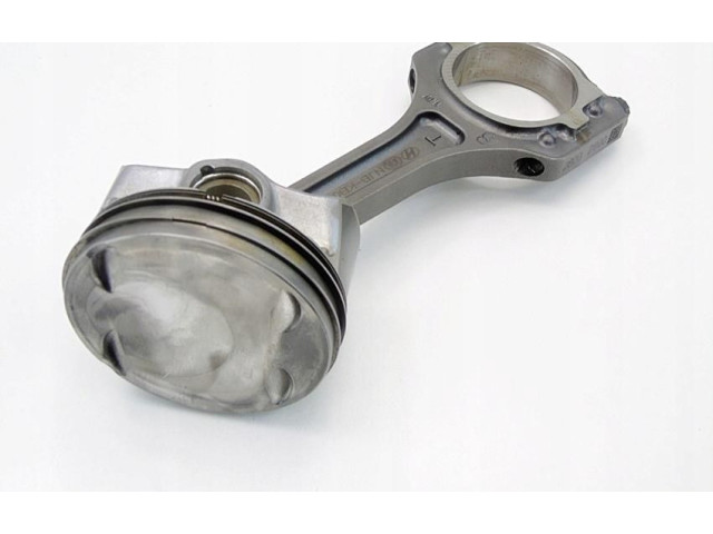 Píst PD65 Hyundai i30