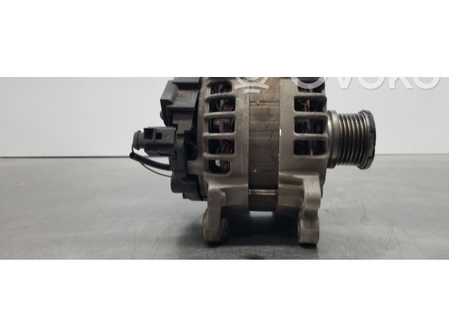 Генератор 04L903024S Volkswagen Caddy