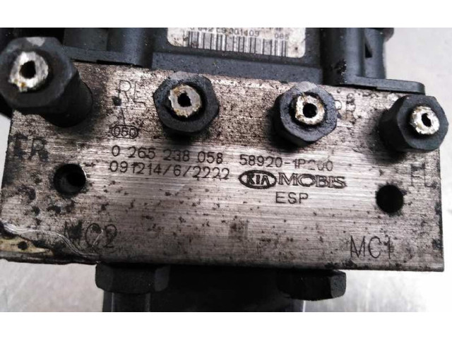 Блок АБС 0265238058, 589201P200 KIA Venga - года