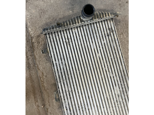 Радиатор интеркулера 8ML376746231, 8ML37674623 Peugeot 607