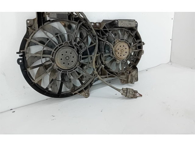 Вентилятор радиатора     4F0121003E    Audi A6 S6 C6 4F 