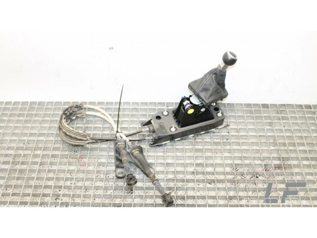 Механизм переключения передач (кулиса) (в салоне)