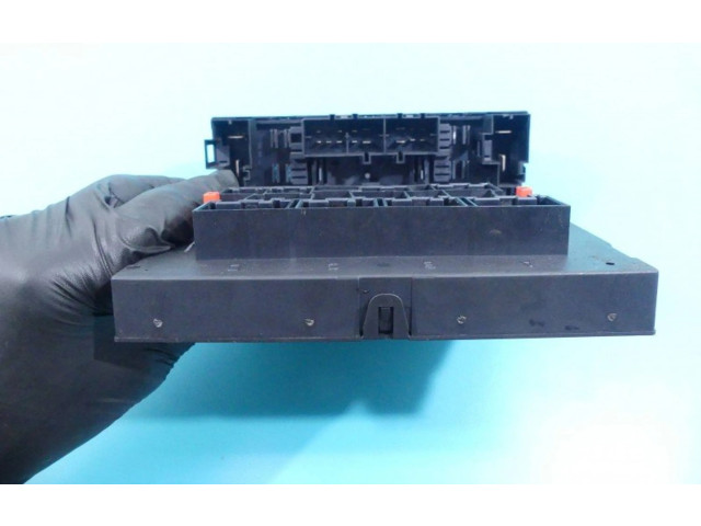 Блок предохранителей 3C0937049AH, IMPRK1125134 Volkswagen Jetta V