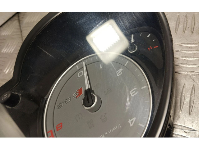 Панель приборов 8R0920982C, I055 Audi Q5 SQ5