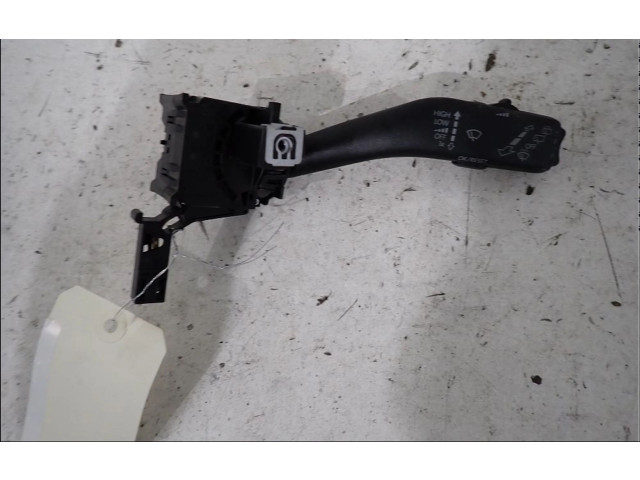 Ручка стеклоочистителей 1K0953519J9B9 Volkswagen Golf VI