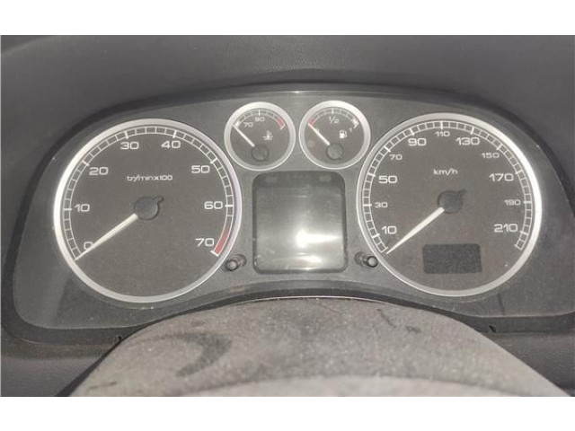 Přístrojová deska Peugeot 307 2001 9647538280