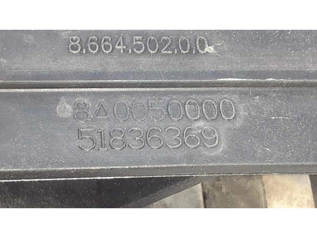 Интеркулер 50540161, 51837369 Alfa Romeo MiTo 1.3