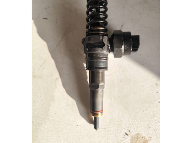 Форсунка 000901R Skoda Fabia Mk1 (6Y)