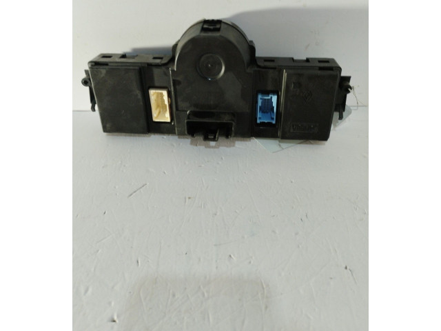 Блок управления климат-контролем    Renault Scenic II   Grand scenic II