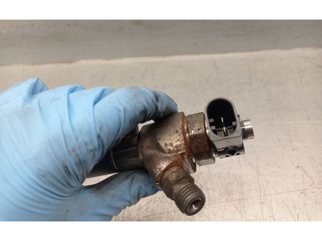 Vstřikovač 04L130277AC, 0445110469BOSCH   Volkswagen Caddy    DFSD 