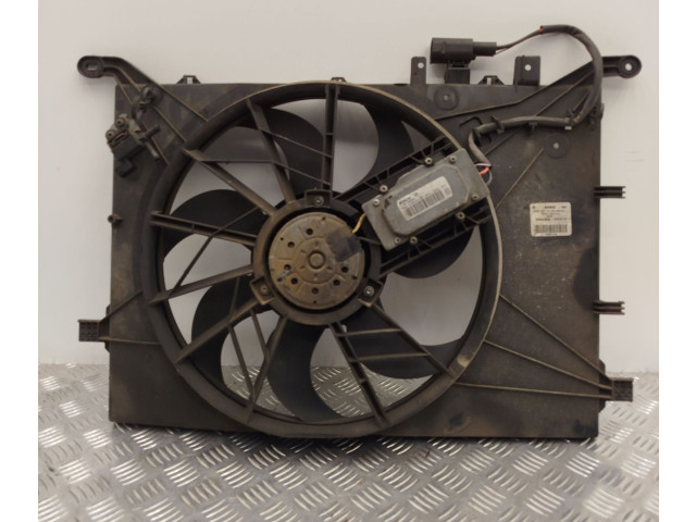Вентилятор радиатора 30645148, 0130303947 Volvo V70