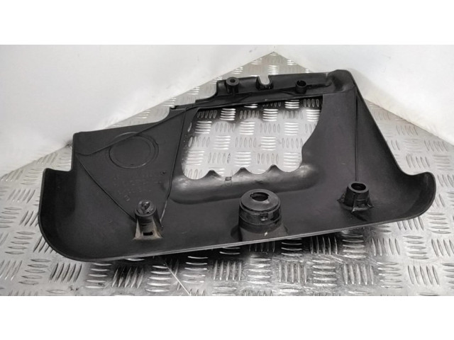 Крышка двигателя (отделка)