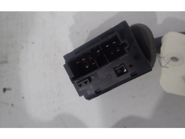 Ручка стеклоочистителей    Peugeot 306