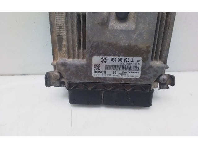 Řídící jednotka 03G906021LLG Volkswagen Caddy 2015