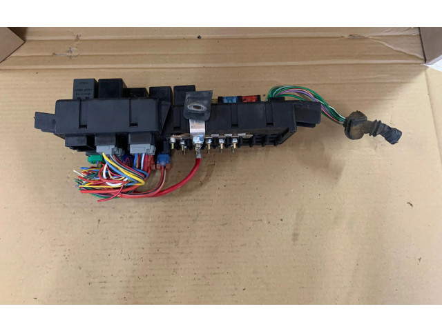 Блок предохранителей 518827001, PA6GF10GB20   Volvo XC90    