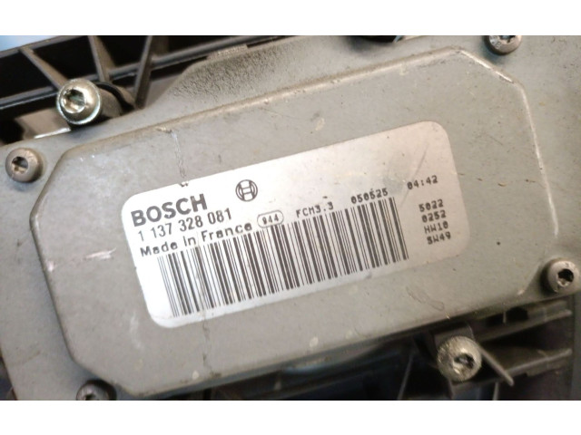 Вентилятор радиатора     30680547, 30680512    Volvo S80 