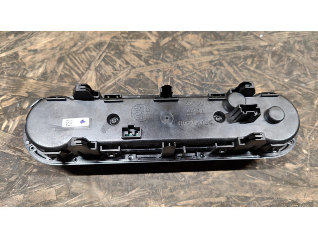 Блок управления климат-контролем 01561390670 Alfa Romeo Stelvio