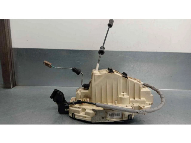 Задний замок