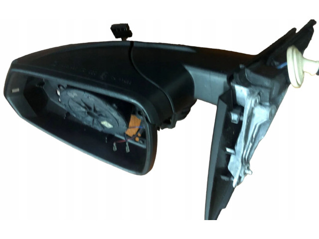 Зеркало электрическое Audi A1 2010 - 2018 года