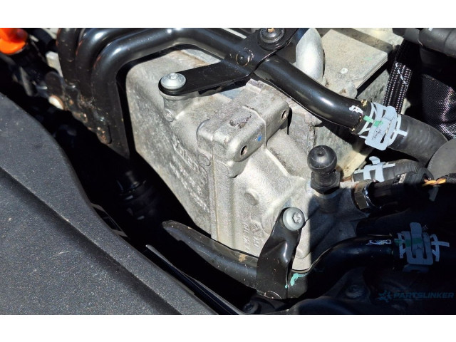 Интеркулер  04L129766H, 04L129766H   Audi A3 S3 8V 