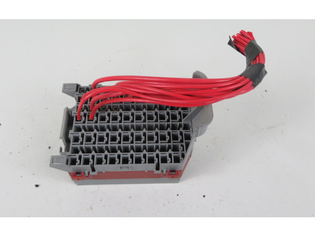 Блок предохранителей 9162439, 9162439 Volvo V70