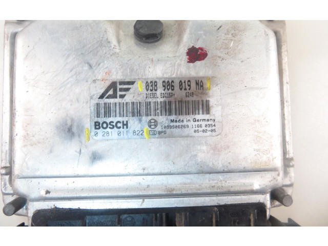 Řídící jednotka 028101182, 038906019NA Seat Alhambra (Mk1) 2005